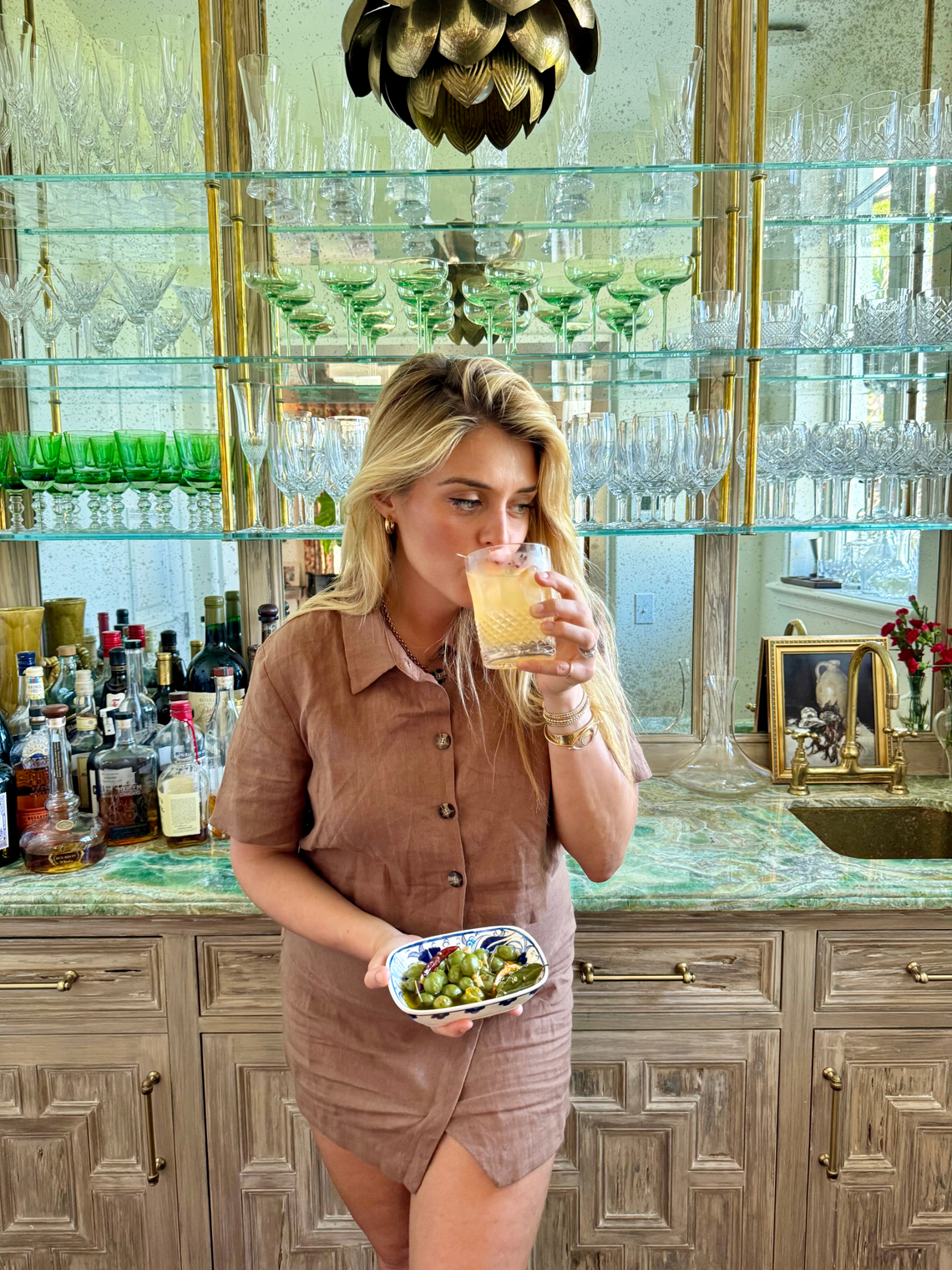DAPHNE OZ