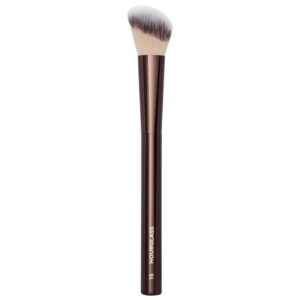 No. 15 Blush Brush